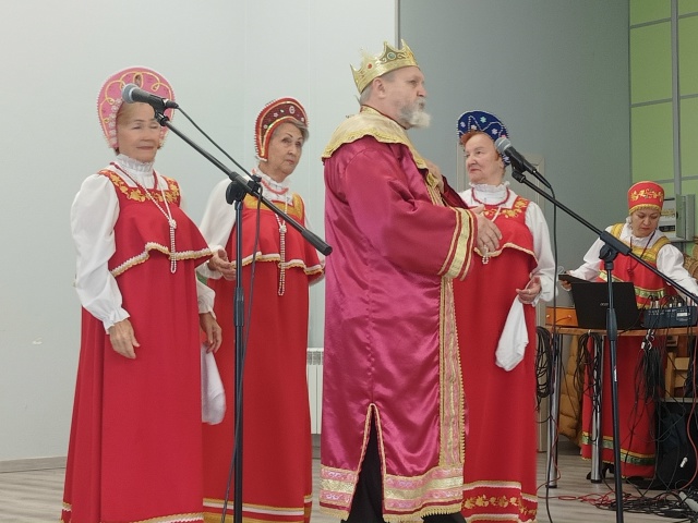 Международным днем пожилых людей